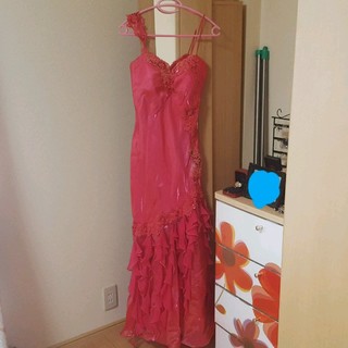 ショッキングピンク刺繍スパンコールロングドレス(ロングドレス)