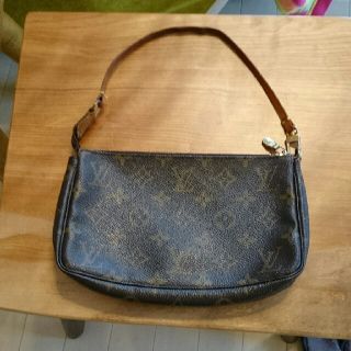 ルイヴィトン(LOUIS VUITTON)のルイヴィトン　バック(ハンドバッグ)