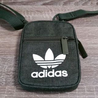 アディダス(adidas)のアディダスオリジナルス カバン ポシェット(ショルダーバッグ)