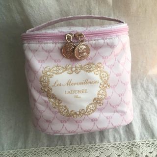 レメルヴェイユーズラデュレ(Les Merveilleuses LADUREE)のLADUREE コスメポーチ(ポーチ)