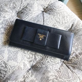 プラダ(PRADA)のゆったちゃん様専用✩PRADA 黒リボン 財布(長財布)