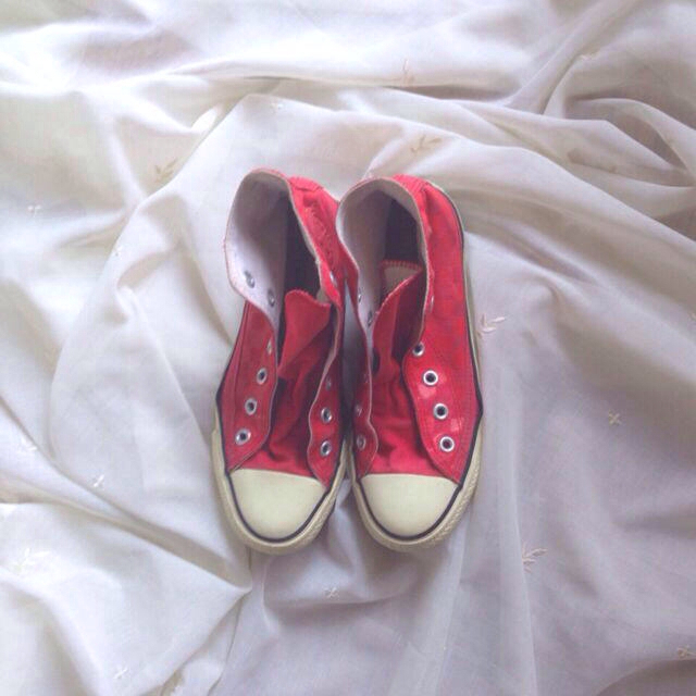 CONVERSE(コンバース)のコンバース赤 レディースの靴/シューズ(スニーカー)の商品写真