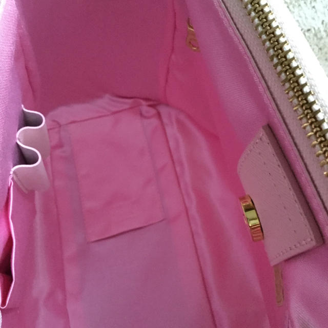 Samantha Thavasa(サマンサタバサ)の未使用サマンサタバサ ピンク(サクラ色)バッグ レディースのバッグ(トートバッグ)の商品写真