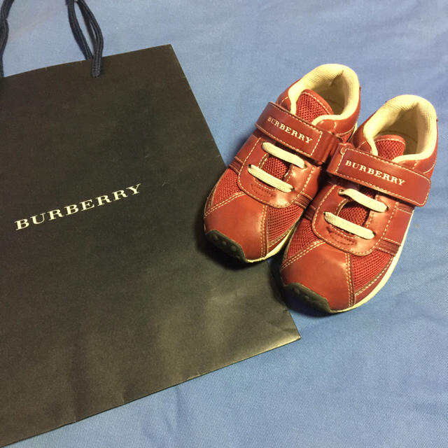 BURBERRY - 値下げ バーバリー＊スニーカー 15cmの通販 by モモ's shop｜バーバリーならラクマ