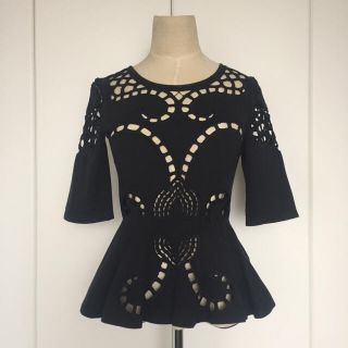 アリスマッコール(alice McCALL)のローラ愛用ブランド alice McCALL ペプラムトップス(カットソー(長袖/七分))