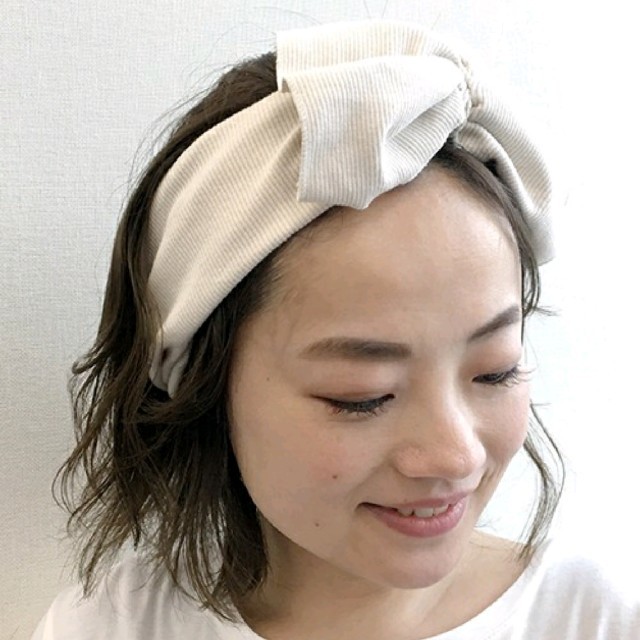 ThreeFourTime(スリーフォータイム)の未使用。 レディースのヘアアクセサリー(ヘアバンド)の商品写真