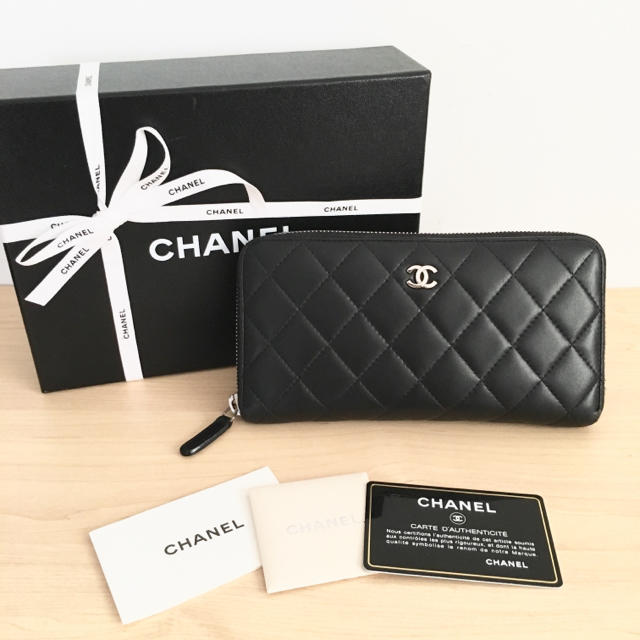 CHANEL(シャネル)の大人気♡シャネルマトラッセラウンドジップ長財布★送料込 レディースのファッション小物(財布)の商品写真