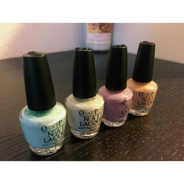 OPI(オーピーアイ)のOPI/ネイルカラー/マニキュア/4色/ミニ/セット/パステルカラー/未使用 コスメ/美容のネイル(マニキュア)の商品写真