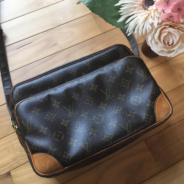 LOUIS VUITTON(ルイヴィトン)のルイヴィトン ナイル モノグラム ショルダーバッグ レディースのバッグ(ショルダーバッグ)の商品写真