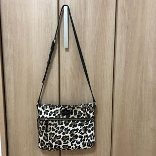 ケイトスペードニューヨーク(kate spade new york)の美品 ケイトスペード  ナイロン ショルダーバッグ アニマル レオパード(ショルダーバッグ)