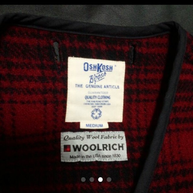 WOOLRICH(ウールリッチ)のウールリッチ オシュコシュ Wネーム ベスト メンズのトップス(ベスト)の商品写真