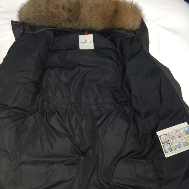 MONCLER(モンクレール)のMONCLER ダウンコート FRAGON 00 オリーブ レディースのジャケット/アウター(ダウンコート)の商品写真