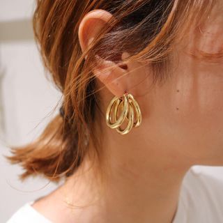 トゥデイフル(TODAYFUL)の【新品】Voluminous Line Pierce＊TODAYFULピアス(ピアス)