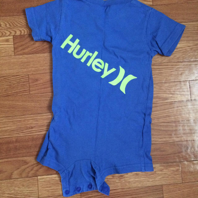 Hurley(ハーレー)のHurleyロンパース キッズ/ベビー/マタニティのベビー服(~85cm)(ロンパース)の商品写真