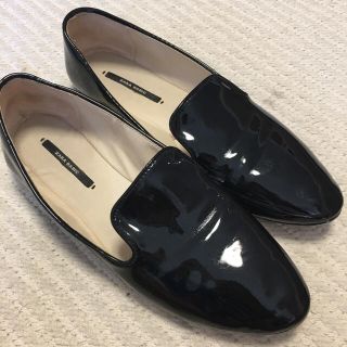 ザラ(ZARA)のcecil.様 Zara エナメルシューズ 38(ローファー/革靴)