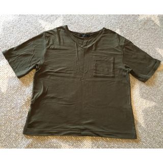 ダブルクローゼット(w closet)のW closet カーキＶネックTシャツ(Tシャツ(半袖/袖なし))