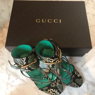 グッチ(Gucci)のGUCCI 正規品 サンダル パイソン柄 美品 パンプス ピンヒール(ハイヒール/パンプス)