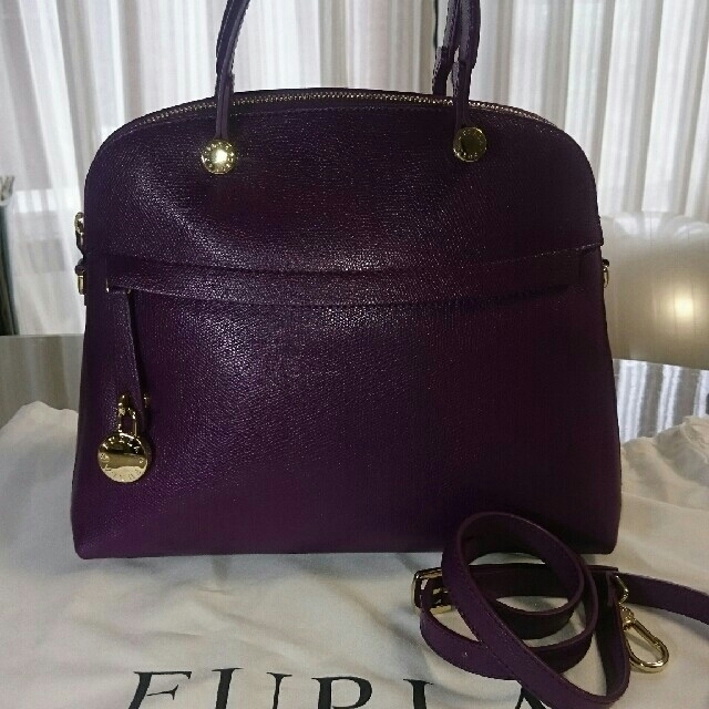 Furla(フルラ)のフルラパイパー M  レディースのバッグ(ハンドバッグ)の商品写真