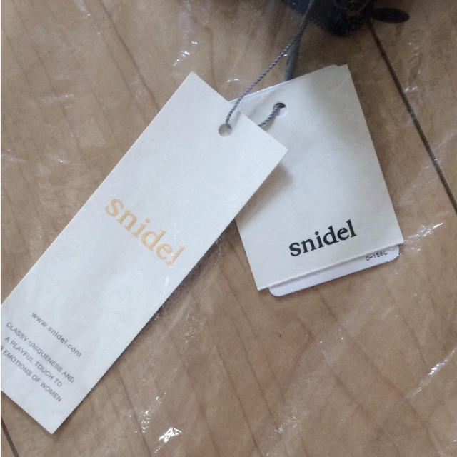 大幅値下げ！【新品タグ付き】snidel 重ね着風 トップス 1