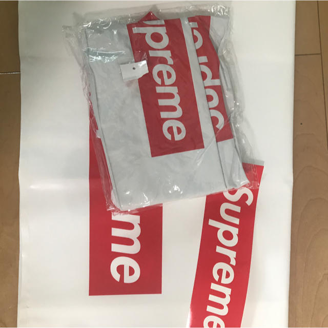 Supreme(シュプリーム)のSupreme Inflatable Blimp メンズのファッション小物(その他)の商品写真