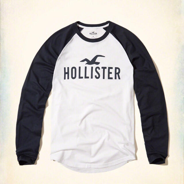 Hollister(ホリスター)のami様専用♪【S】ホリスターメンズ定番クラシックロゴプリント長袖Tシャツ メンズのトップス(Tシャツ/カットソー(七分/長袖))の商品写真