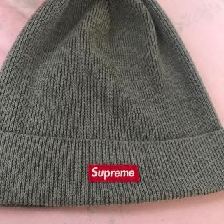 supremeスウェット上下セット\u0026グレーニット帽