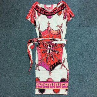 エミリオプッチ(EMILIO PUCCI)の【美品】EMILIO PUCCI ワンピース サイズ36 1925(ひざ丈ワンピース)