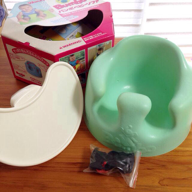 バンボ Bumbo テーブル付き 美品