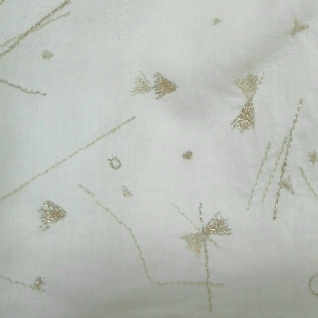 ehka sopo(エヘカソポ)のehka sopo SM2 金刺繍 膝丈スカート レディースのスカート(ひざ丈スカート)の商品写真