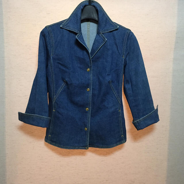EPOCA(エポカ)のEPOCAミラノジージャンー中古美品 レディースのジャケット/アウター(Gジャン/デニムジャケット)の商品写真