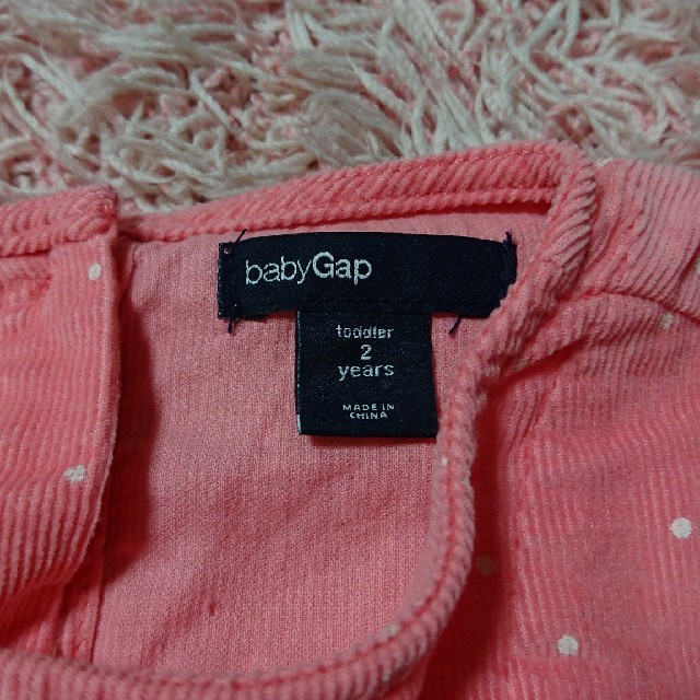 babyGAP(ベビーギャップ)のbabyGAP　トップス キッズ/ベビー/マタニティのキッズ服女の子用(90cm~)(Tシャツ/カットソー)の商品写真