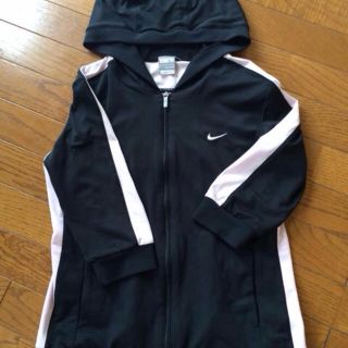 ナイキ(NIKE)のナイキパーカー(パーカー)