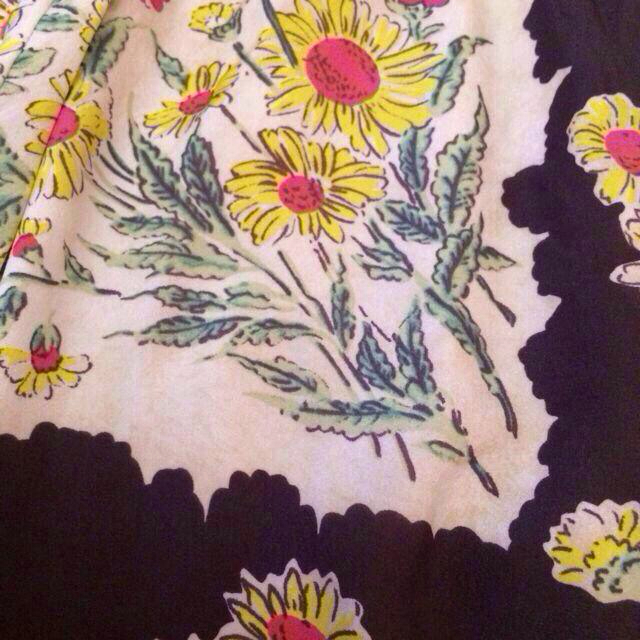JILLSTUART(ジルスチュアート)のJILL 花柄スカート レディースのスカート(ミニスカート)の商品写真
