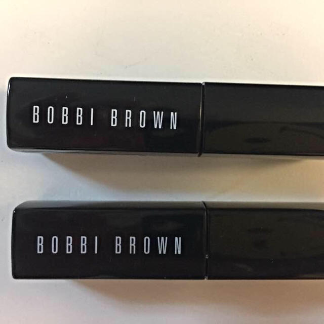 BOBBI BROWN(ボビイブラウン)のBOBBI BROWN　ボビィブラウン　コンシーラー　コレクター コスメ/美容のベースメイク/化粧品(コンシーラー)の商品写真