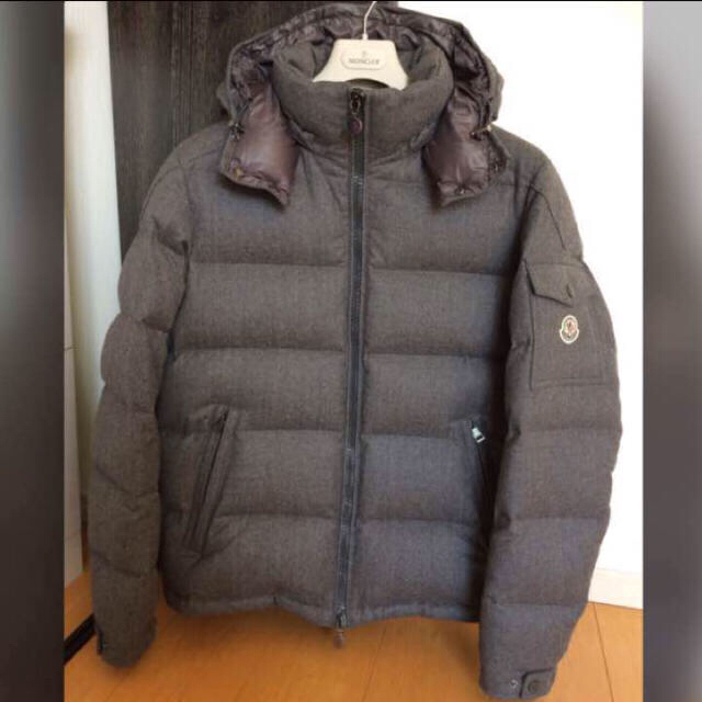 モンクレール MONCLER ダウンジャケット