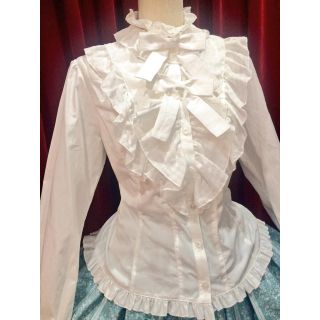 メタモルフォーゼタンドゥフィーユ(metamorphose temps de fille)の美品♡ダイヤ透かしフリルカラーブラウス・オフ白・完売アイテム(シャツ/ブラウス(長袖/七分))