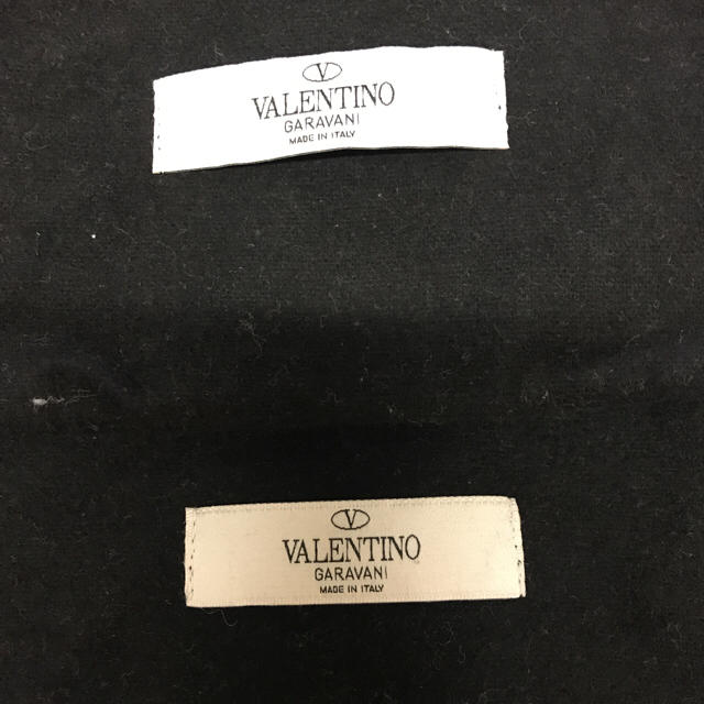 VALENTINO(ヴァレンティノ)のサイズ40ヴァレンティノロックランナー メンズの靴/シューズ(スニーカー)の商品写真
