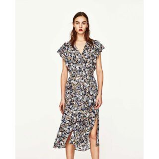 ザラ(ZARA)の週末まで値下げ！！zara 花柄ワンピース(ロングワンピース/マキシワンピース)