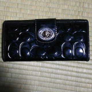 コーチ(COACH)のCOACH エナメル黒財布(財布)