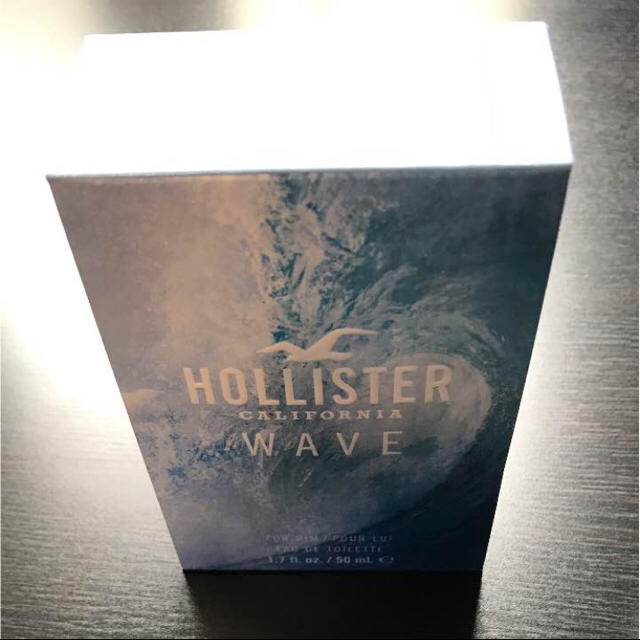 Hollister(ホリスター)のホリスター 香水 ほとんど使用していません コスメ/美容の香水(香水(男性用))の商品写真