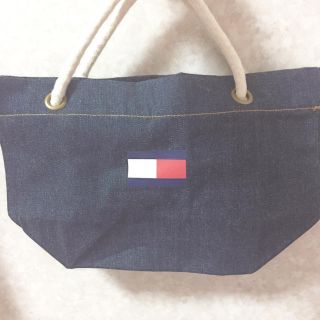 トミーヒルフィガー(TOMMY HILFIGER)の【新品未使用】Tommy hilfiger デニム トートバッグ(トートバッグ)