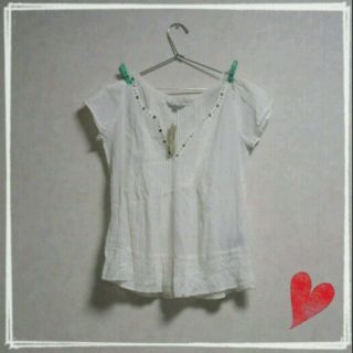 アメリカンイーグル(American Eagle)のAmericanEagle トップス♡(カットソー(半袖/袖なし))