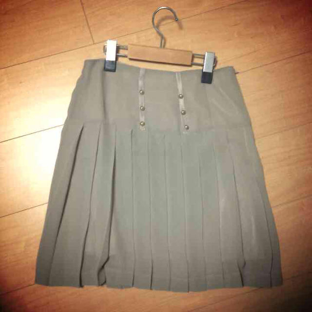 COMME CA ISM(コムサイズム)のコムサ プリーツスカート レディースのスカート(ひざ丈スカート)の商品写真