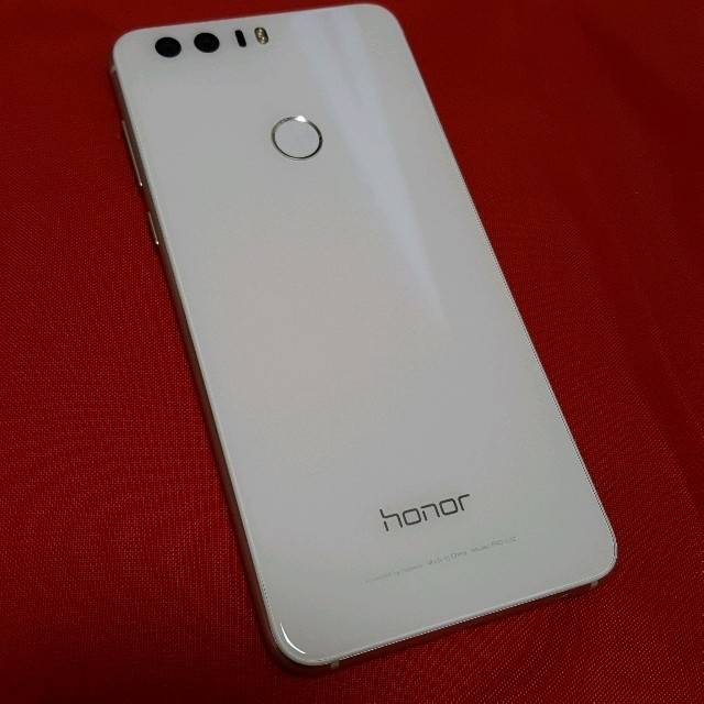 けただけで HUAWEI 美品の通販 by ディアSHOP｜ラクマ honor8 ホワイト クサクで