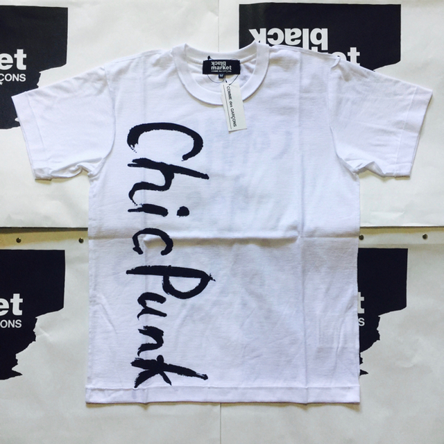COMME des GARCONS(コムデギャルソン)のブラックマーケットコムデギャルソン Tシャツ 白 Mサイズ Chic Punk メンズのトップス(Tシャツ/カットソー(半袖/袖なし))の商品写真