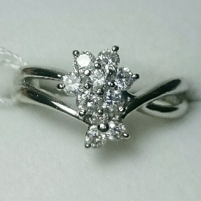初回限定】 ☆リモ2点☆Pt900☆1,02ct☆スクエアカットダイヤリング 初回限定】 ☆リモ2点☆Pt900☆1,02ct☆スクエアカットダイヤリング