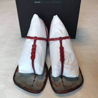 マークバイマークジェイコブス(MARC BY MARC JACOBS)の格安 MARC BY MARC JACOBS サンダル 赤 38 マーク(サンダル)