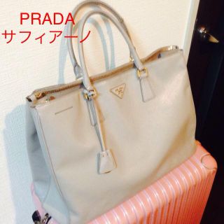 プラダ(PRADA)のプラダサフィアーノ ベージュ(ハンドバッグ)