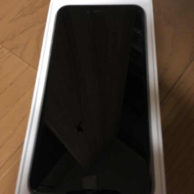 iPhone(アイフォーン)のiphone6 plus Softbank ソフトバンク 64gb スマホ/家電/カメラのスマートフォン/携帯電話(スマートフォン本体)の商品写真