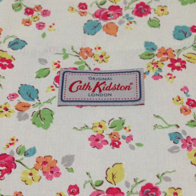 Cath Kidston(キャスキッドソン)のta_koさま専用【新品・未使用】キャスキッドソン エプロン レディースのレディース その他(その他)の商品写真